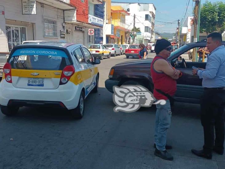 Accidentes en Córdoba generan fuerte movilización policiaca; hay una herida