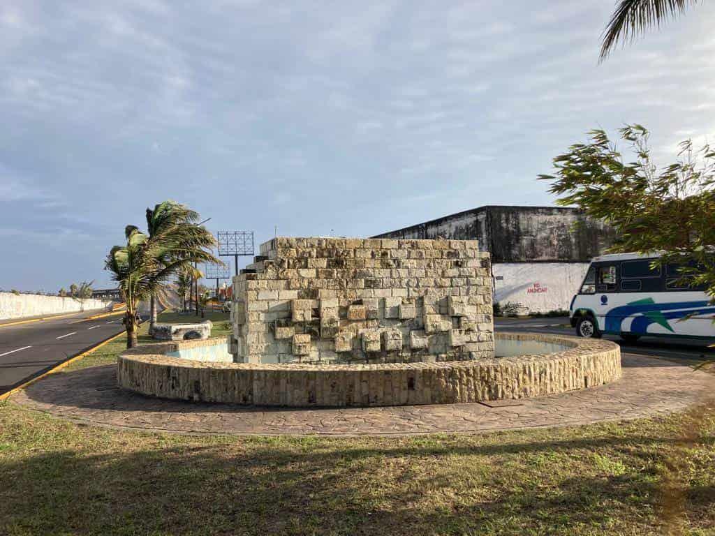 Desaparecen esculturas de la Fuente de Los Niños Pescadores, en Veracruz