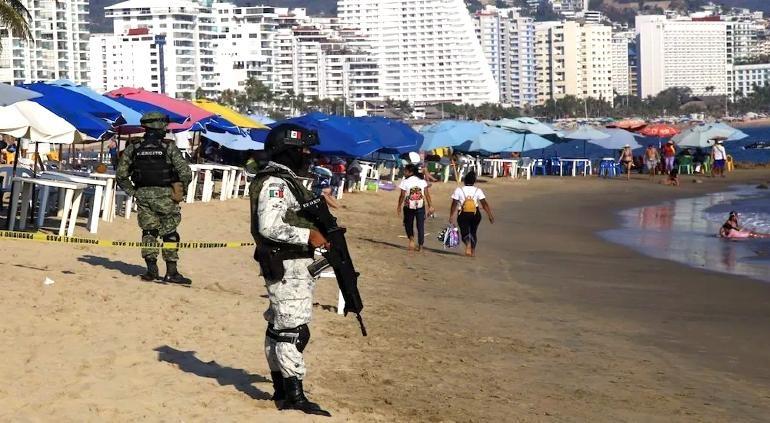 Par de asesinatos durante jornada violenta en playas de Acapulco