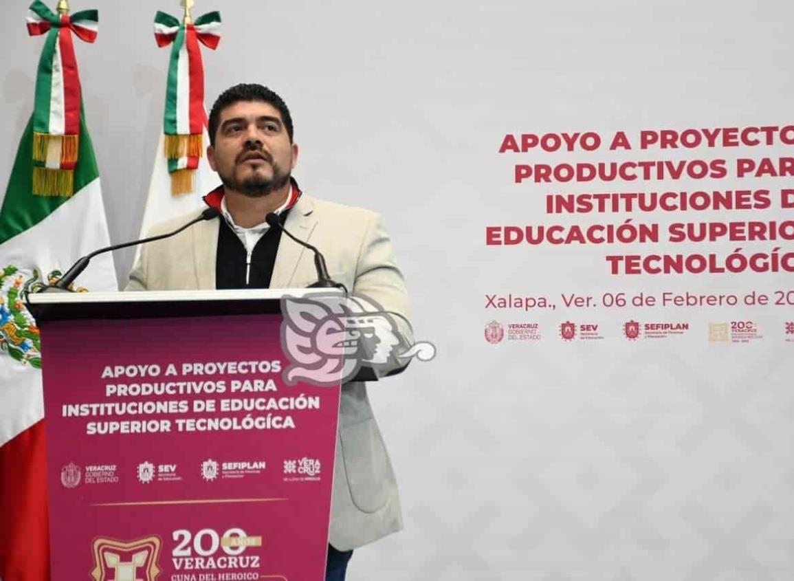 Destinan 100 millones de pesos para proyectos en institutos tecnológicos en Veracruz