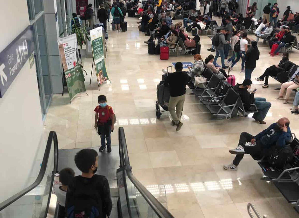 Retraso de más de 7 horas en vuelo del aeropuerto de Veracruz
