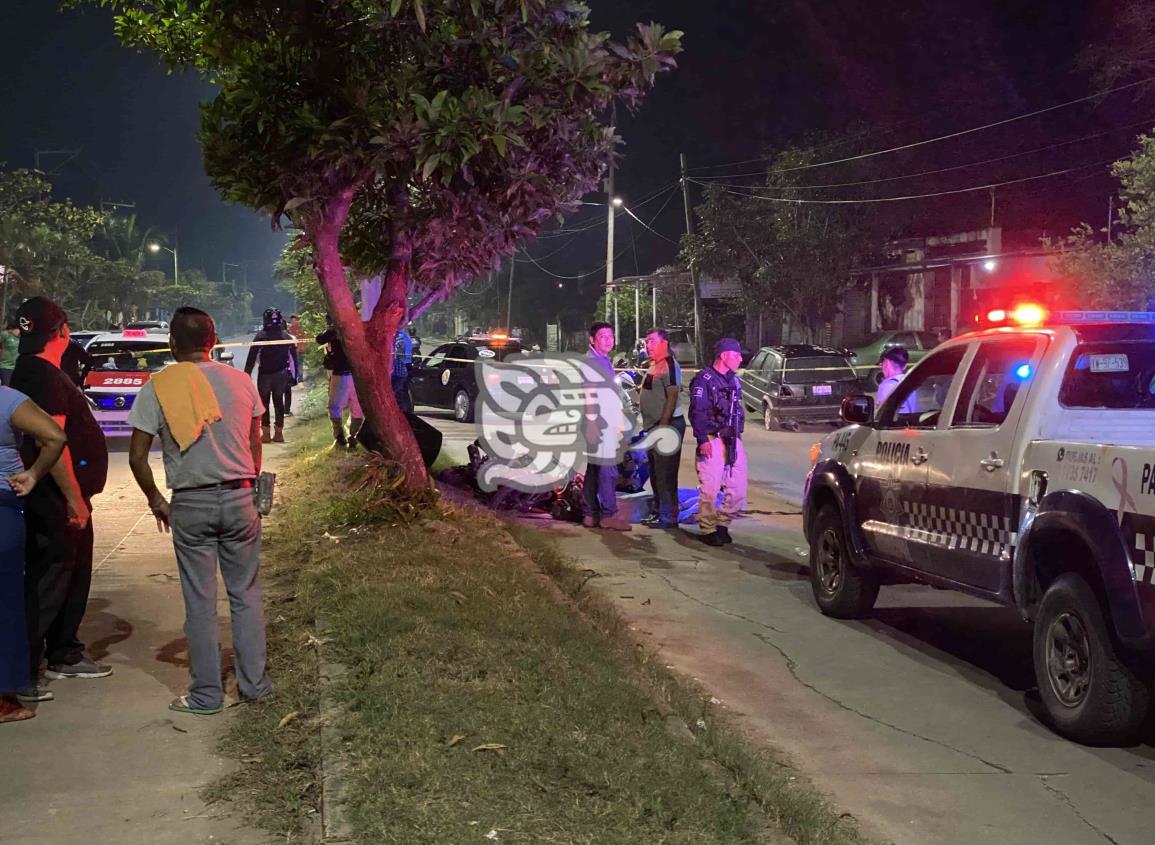 Se mató repartidor de pizza tras impactarse contra poste en Coatzacoalcos (+Video)