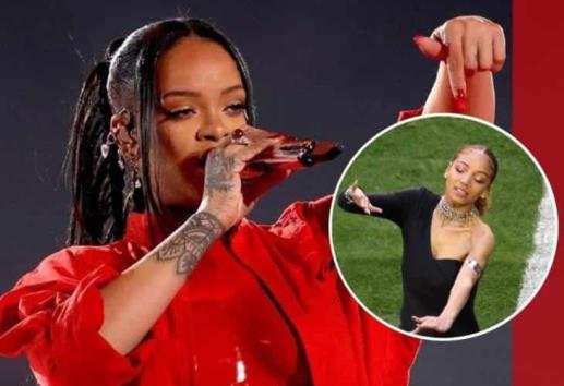 Ella es la intérprete de señas que se robó el show de Rihanna en el Super Bowl (+Video)
