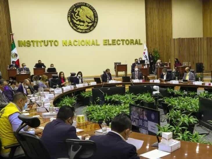 TEPJF ordena elegir entre 5 mujeres a la nueva líder del Instituto Nacional Electoral