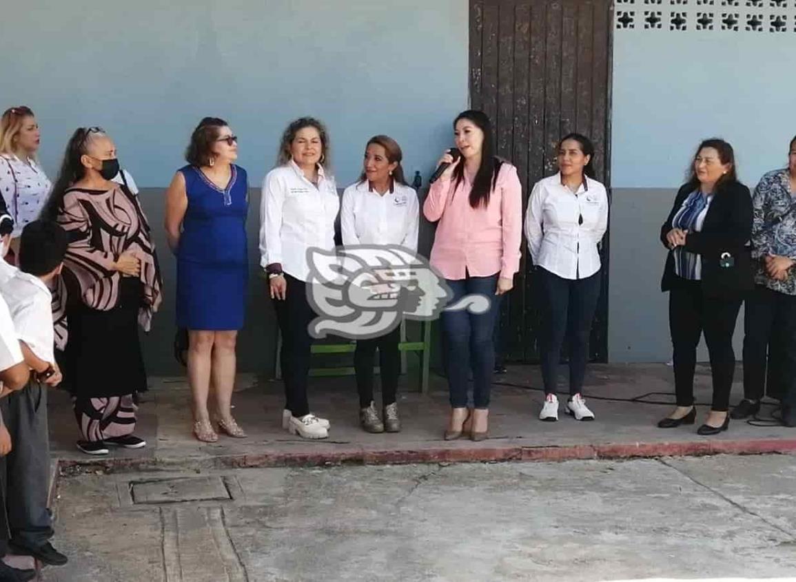 Anuncian mejoras para la escuela Benito Juárez; será pintada