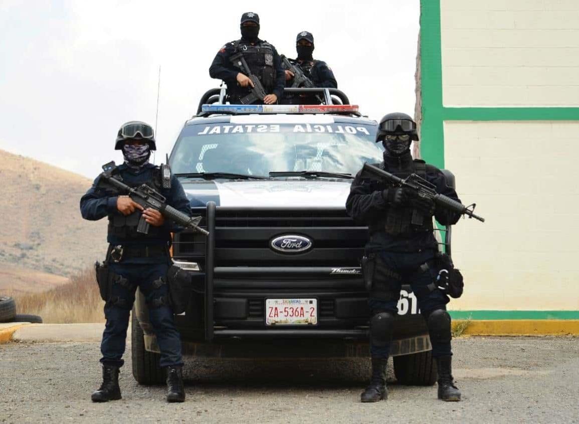 Una más de policías estatales; tablean a vecino de Cosoleacaque