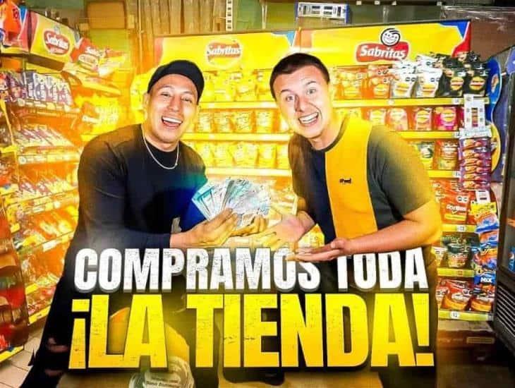 Yulay gasta más de 25 mil pesos en una tienda para ayudar a los más necesitados