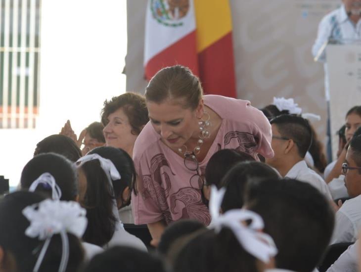 Beatriz Gutiérrez Müller visita Veracruz; encabeza Fandango por la lectura  (+Video)