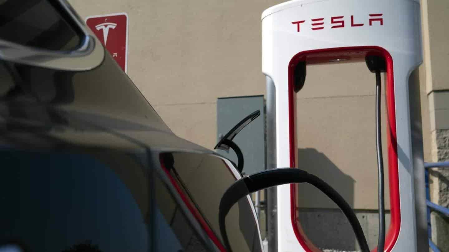 TESLA: YA ESTABA DECIDIDO