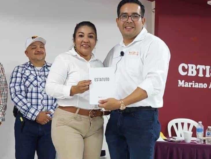 Mujer dirige por primera vez delegación sindical en Acayucan