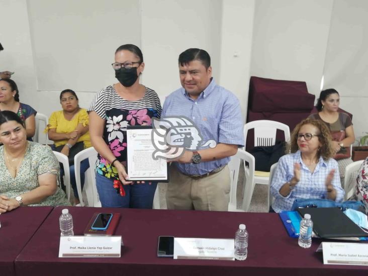En Jornada de Regularización benefician con terrenos a 14 escuelas de Coatzacoalcos (+Video)