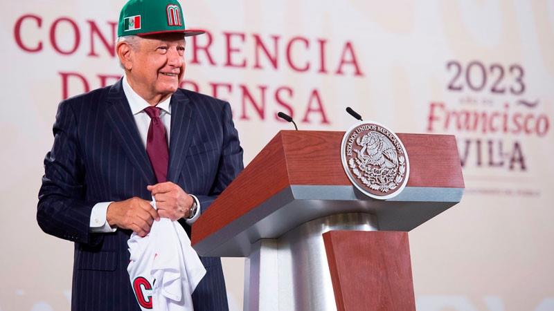 López Obrador celebró el triunfo de a Selección Mexicana de Beisbol (+Vídeo)