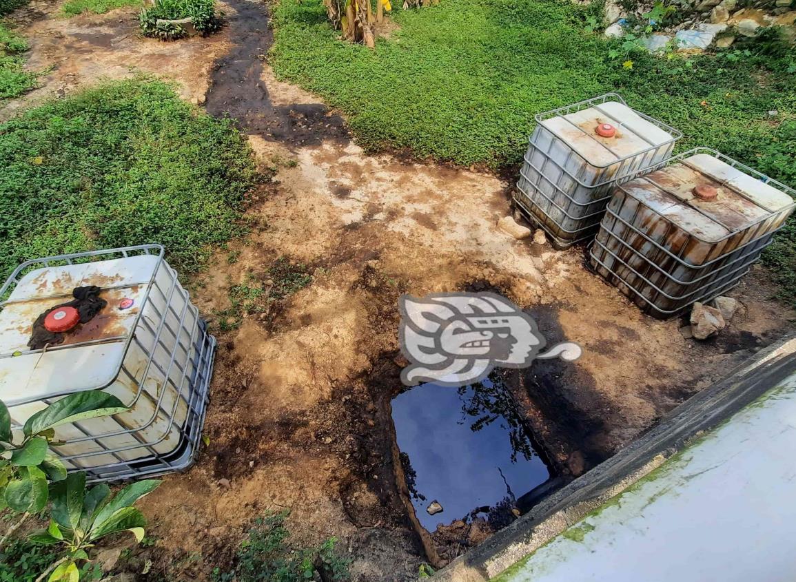 Pemex reanudará saneamiento de derrame de aceite en Agua Dulce