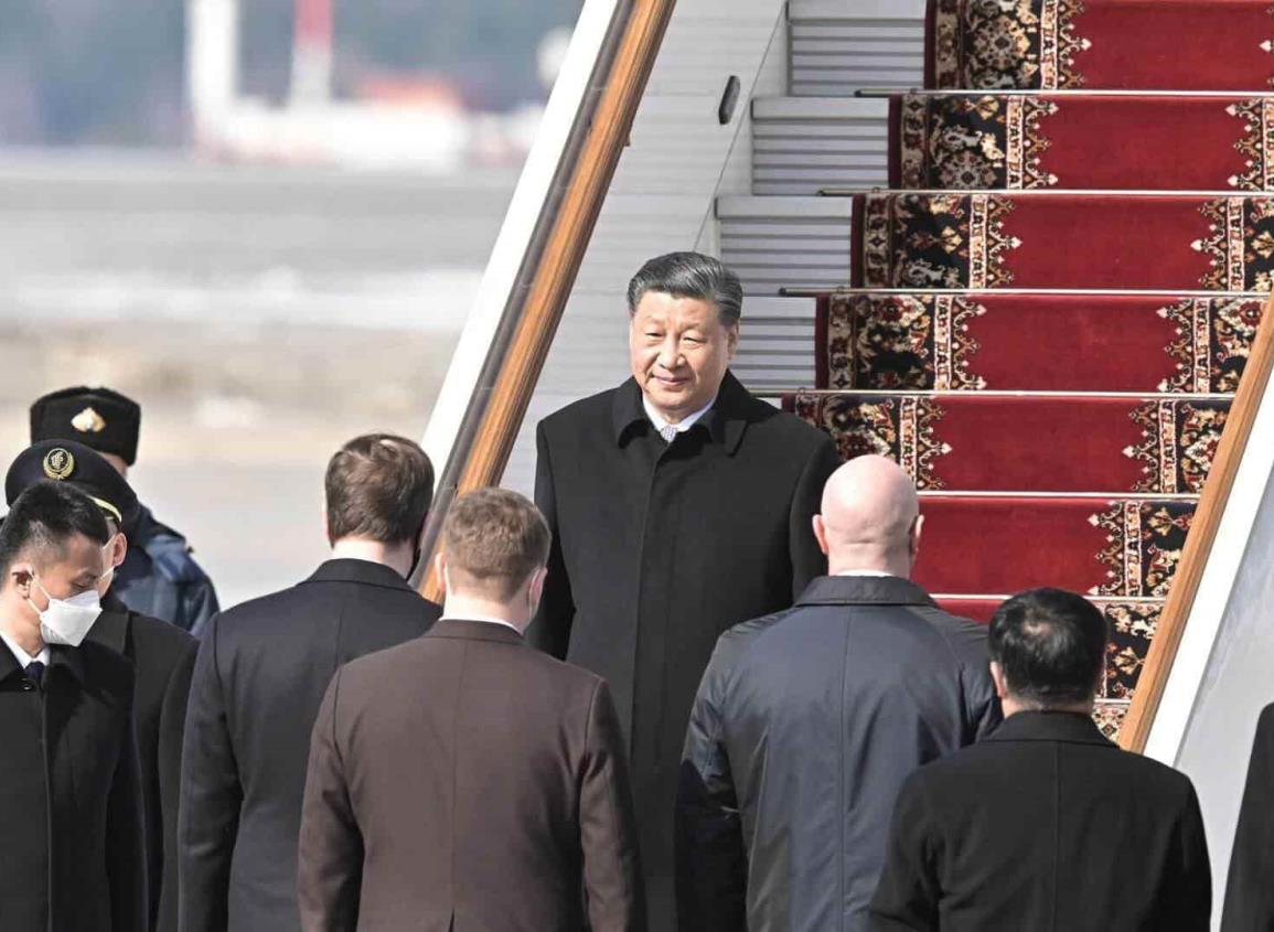 Llega Xi Jinping a Rusia; promete un nuevo impulso