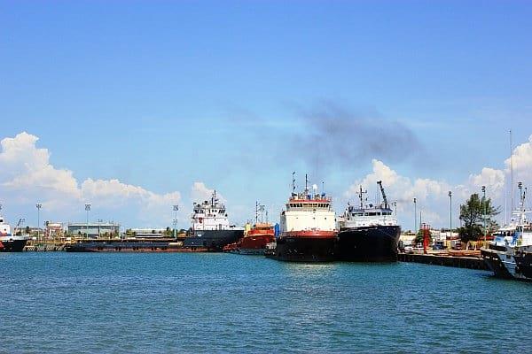 Solicita Pemex a la CNH perforar 46 pozos frente al puerto de Dos Bocas