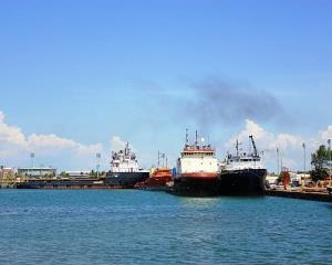 Solicita Pemex a la CNH perforar 46 pozos frente al puerto de Dos Bocas