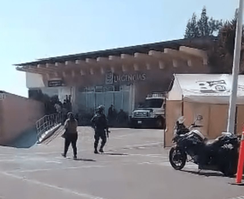 Vigilante termina herido tras frustrar robo en tienda de Xalapa; hay detenidos