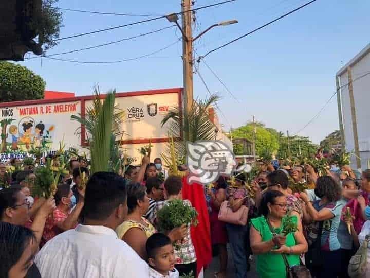 Hidrómilos conmemoran Domingo de Ramos