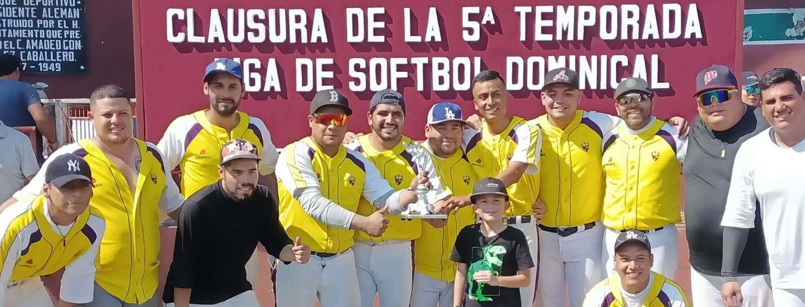 Amigos de Toño se alza con el título de la Liga de Softbol Dominical