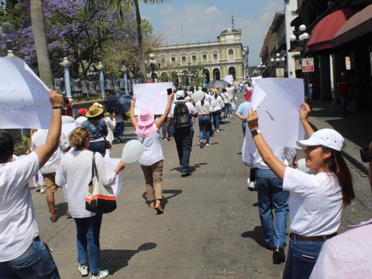 Exigen justicia en Córdoba para maestro y estudiante asesinados por ministeriales de Veracruz