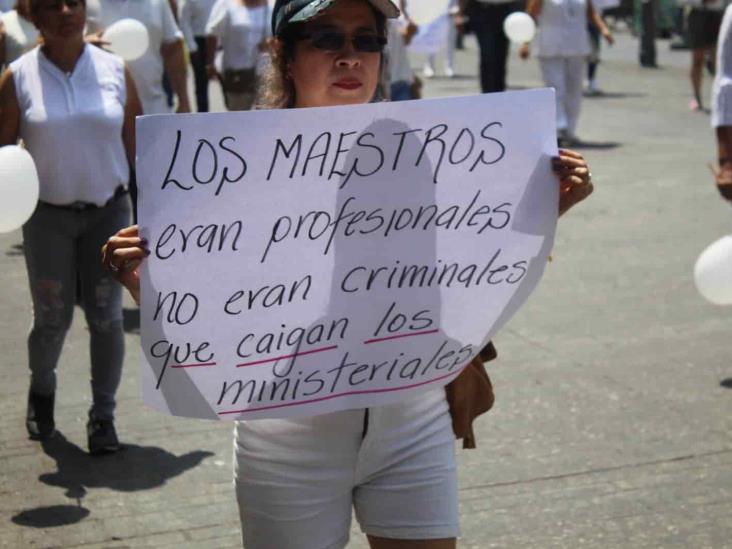 Exigen justicia en Córdoba para maestro y estudiante asesinados por ministeriales de Veracruz