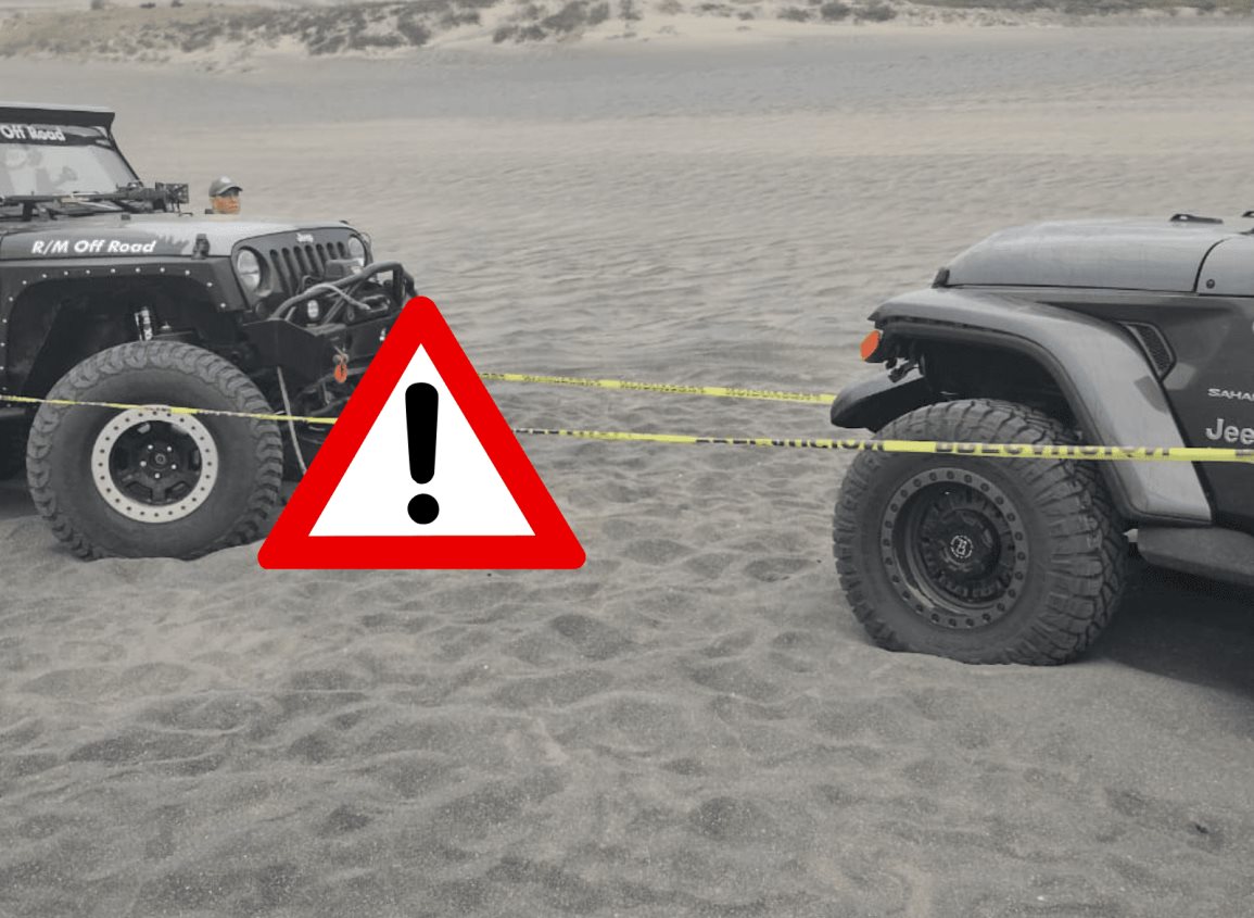 Pierde la vida prensado en su Jeep en playa Chachalacas