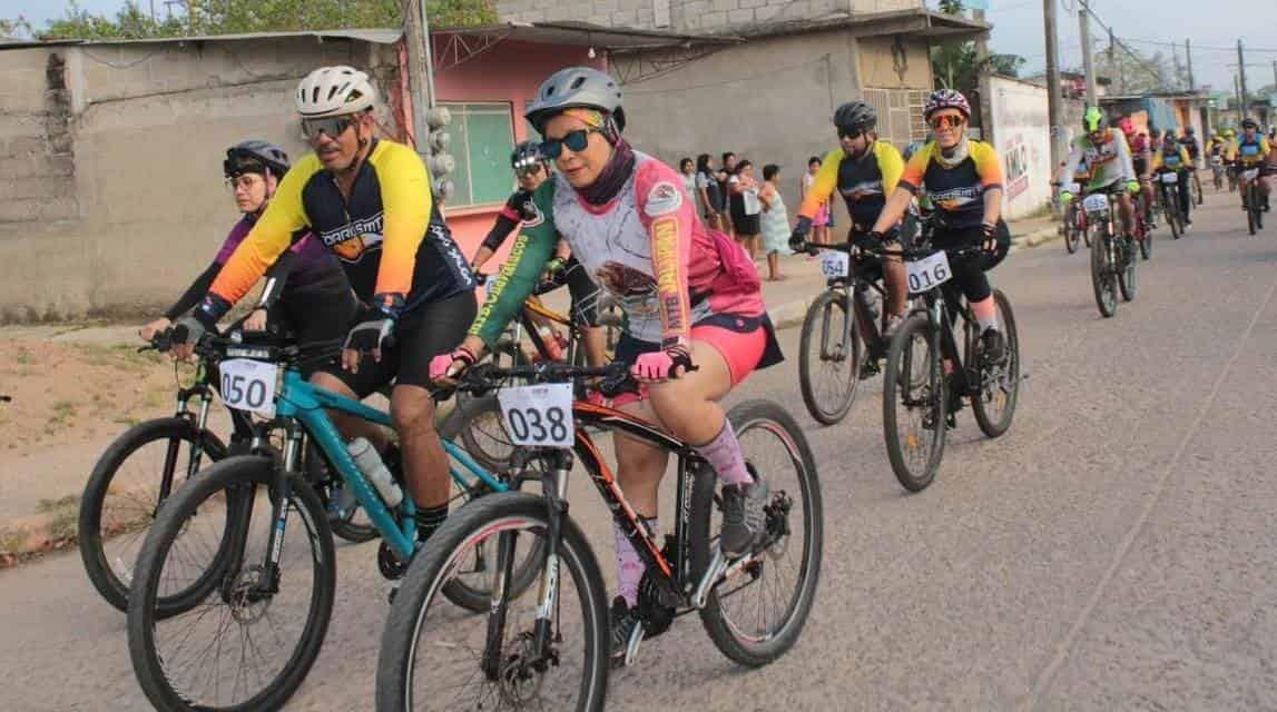 Ciclistas de la región tuvieron su rodada de convivencia