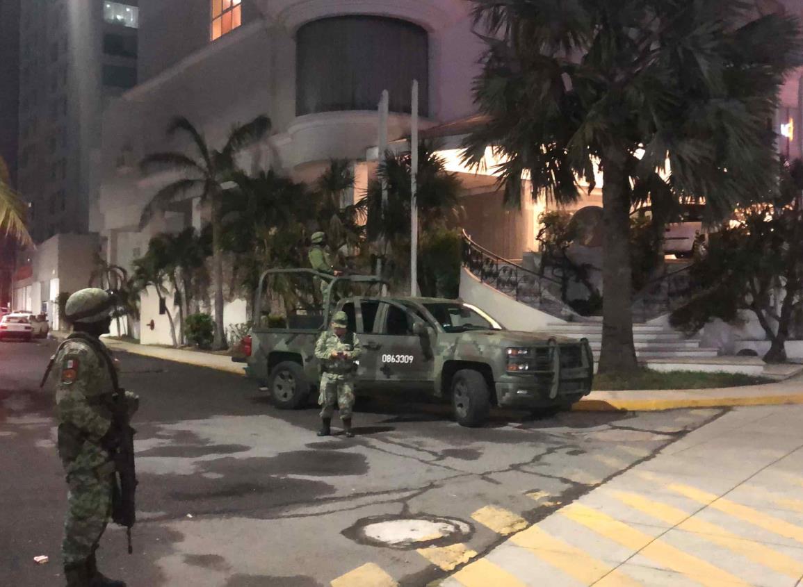 Realizan intenso operativo en torre residencial en Boca del Río (+video)