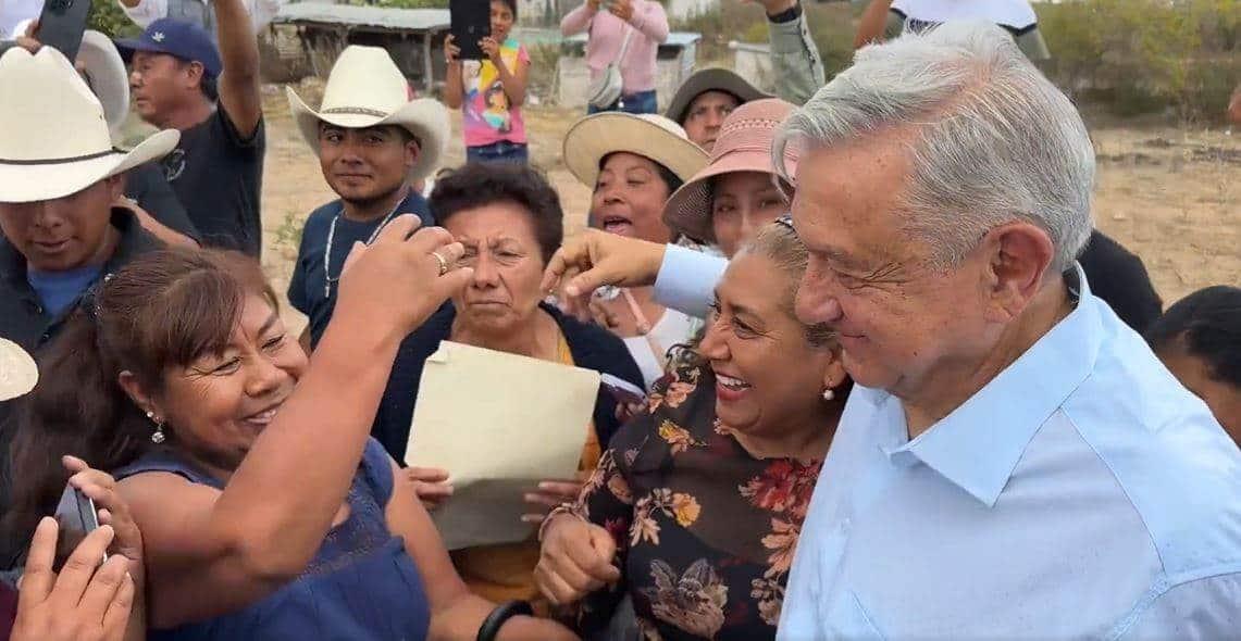 Promete AMLO inaugurar carretera Oaxaca-Puerto Escondido en julio (+Video)