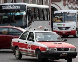Era mi vida o el dinero; taxista narra asalto en Veracruz