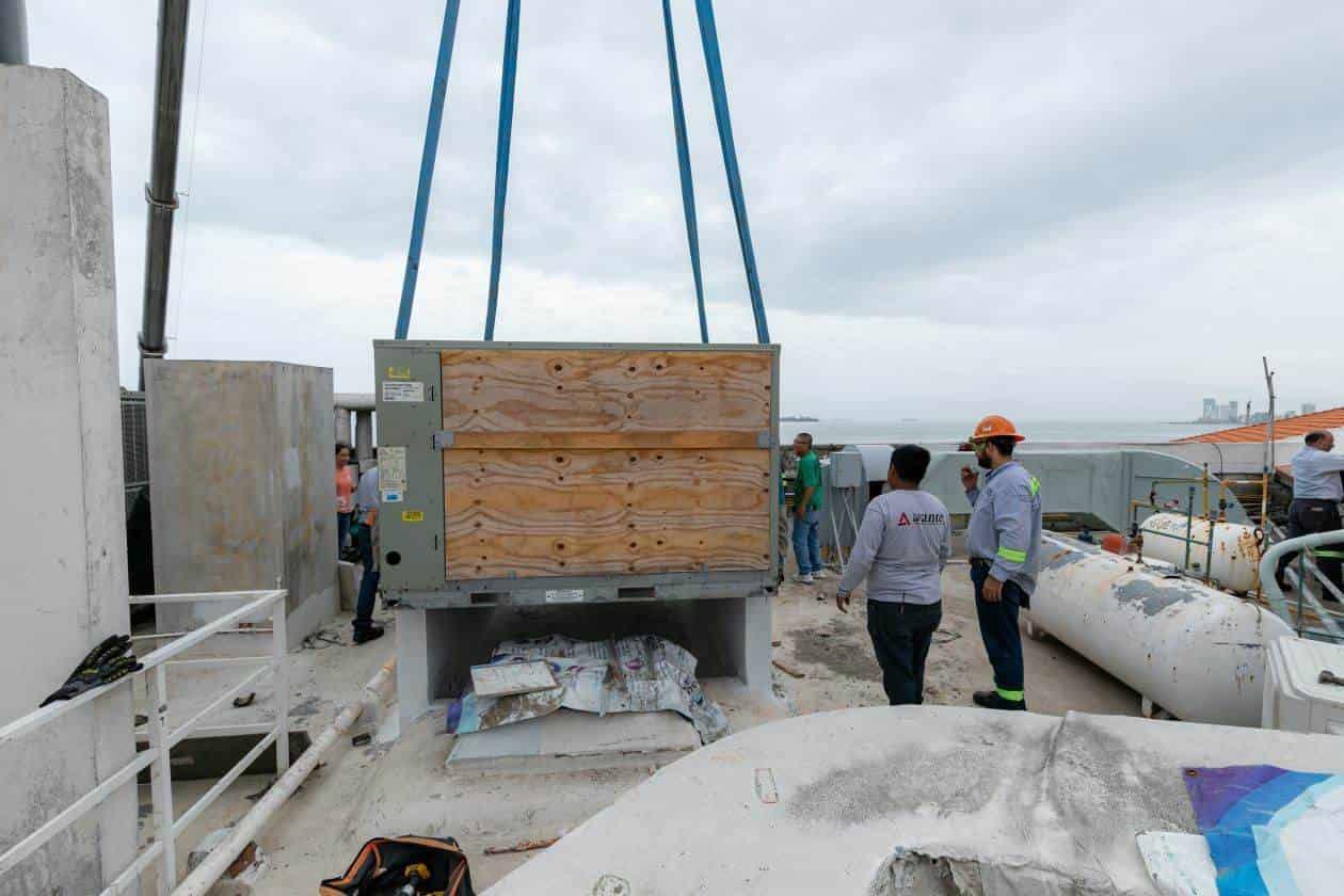 Para preservar y conservar especies, Aquarium del Puerto de Veracruz invierte en maquinaria