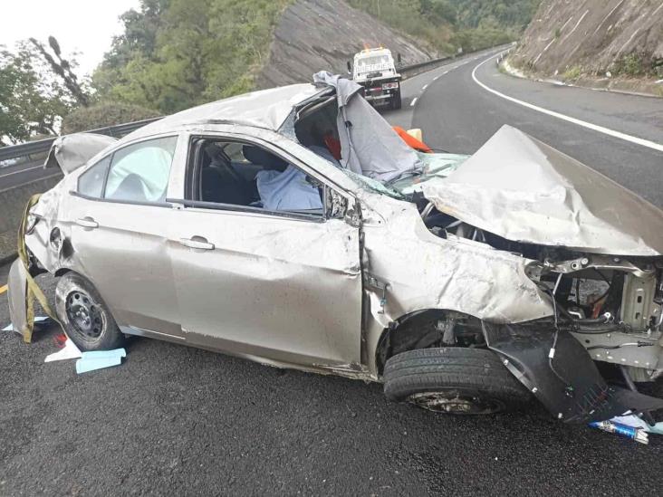 Trágico accidente en libramiento de Xalapa; conductor perdió el control del auto