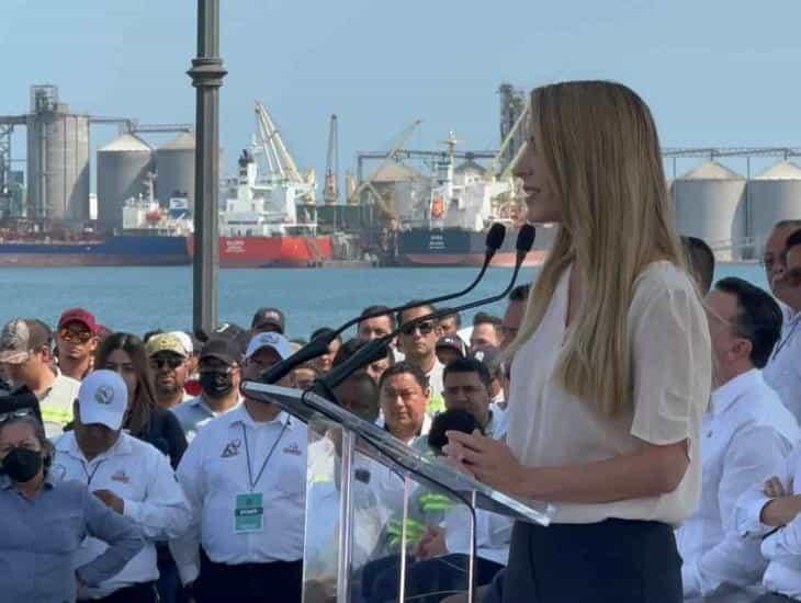 Alcaldesa Patricia Lobeira, es abucheada durante Día del Trabajo en Veracruz