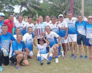 Con Octagonal de Futbol, celebraron fundación de La Alameda Deportiva