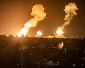 Israel respondió ataques palestinos con bombardeos en Gaza