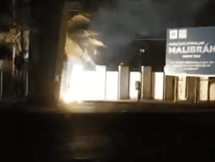 Se incendia transformador; genera apagón en colonias de Veracruz