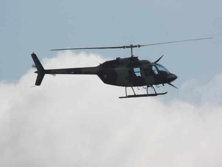 Sobrevuela helicóptero de la Marina en Agua Dulce; recorrieron sectores con índices delictivos