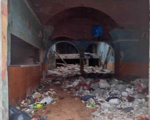 Convento de Jesuitas en Veracruz está enterrado entre basura y escombros