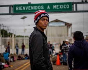 Niega INM permisos transitorios de migrantes por México ante fin del Título 42