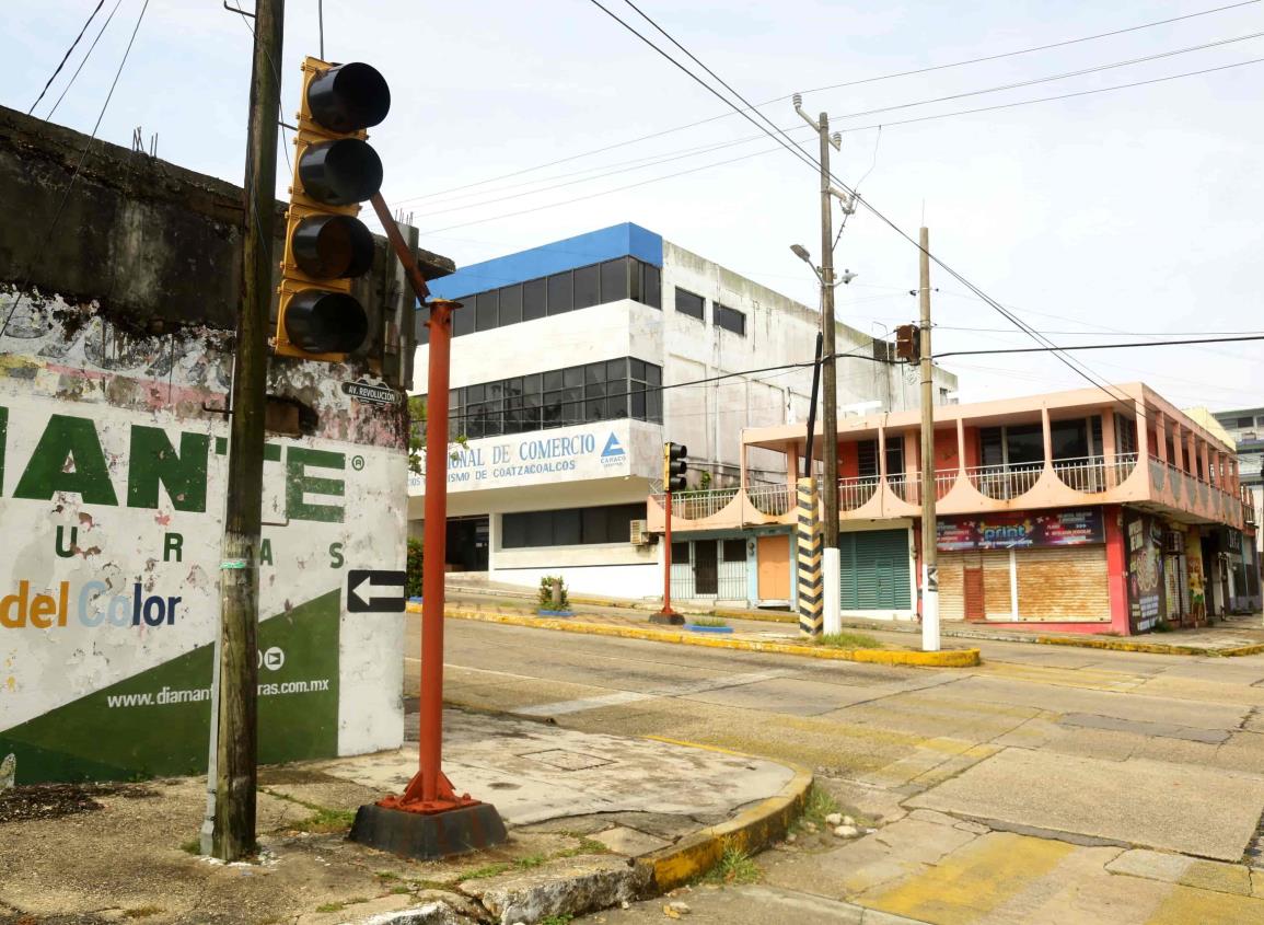 Sin luz 80 mil usuarios en el sur de Veracruz: CFE