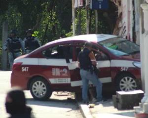 Violencia azota a Poza Rica: Asesinan a pareja a bordo de un taxi