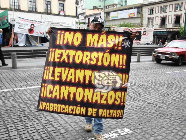 Protestan en Xalapa por violencia policial y abuso de autoridad en el estado de Veracruz