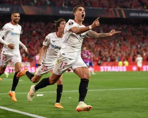 Sevilla se afianza como el Rey de la Europa League