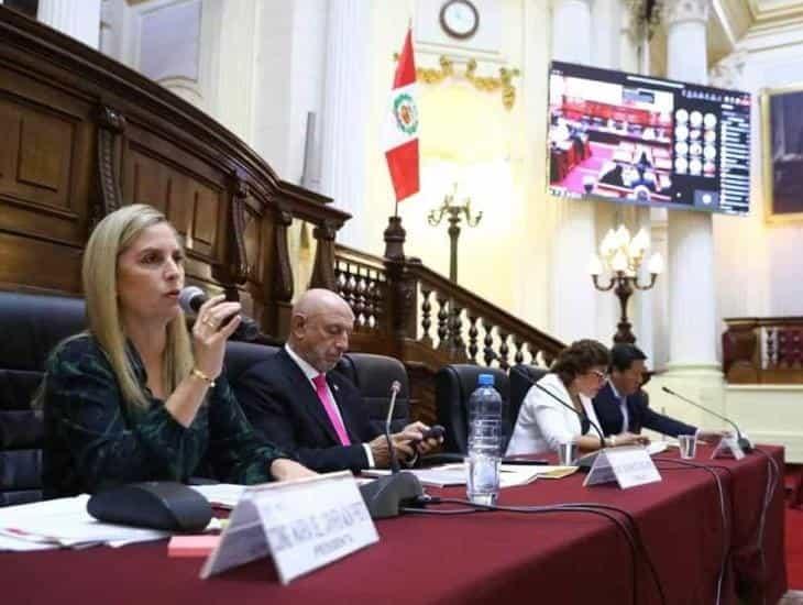 Congreso peruano declara persona non grata a AMLO