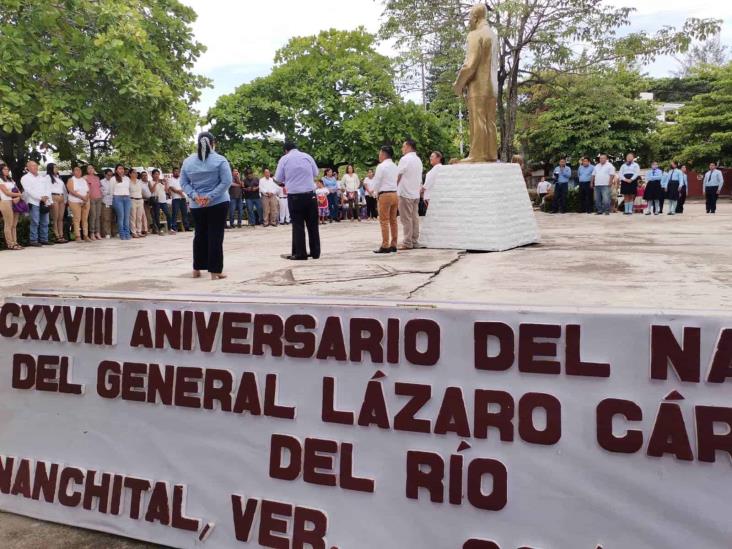 Conmemoraron el Natalicio de Lázaro Cárdenas en primaria de Nanchital
