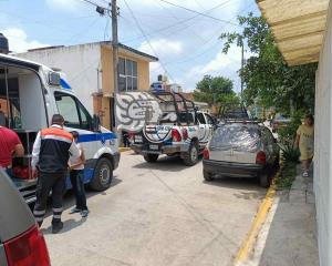 Par de delincuentes interceptan a mujer y le arrebatan 100 mil pesos en Xalapa