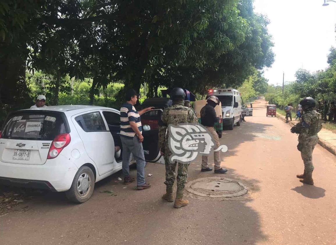 Choque de trimoto deja dos heridos en zona rural de Acayucan
