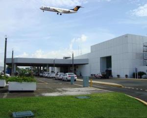 Anuncian nueva ruta aérea de Veracruz hacia León