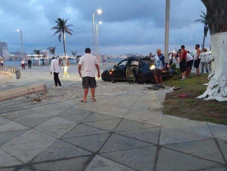 Terrible accidente deja un muerto y 5 heridos en el puerto de Veracruz