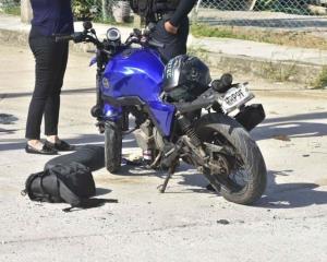 Se accidentan motociclistas en fraccionamiento Santa Martha